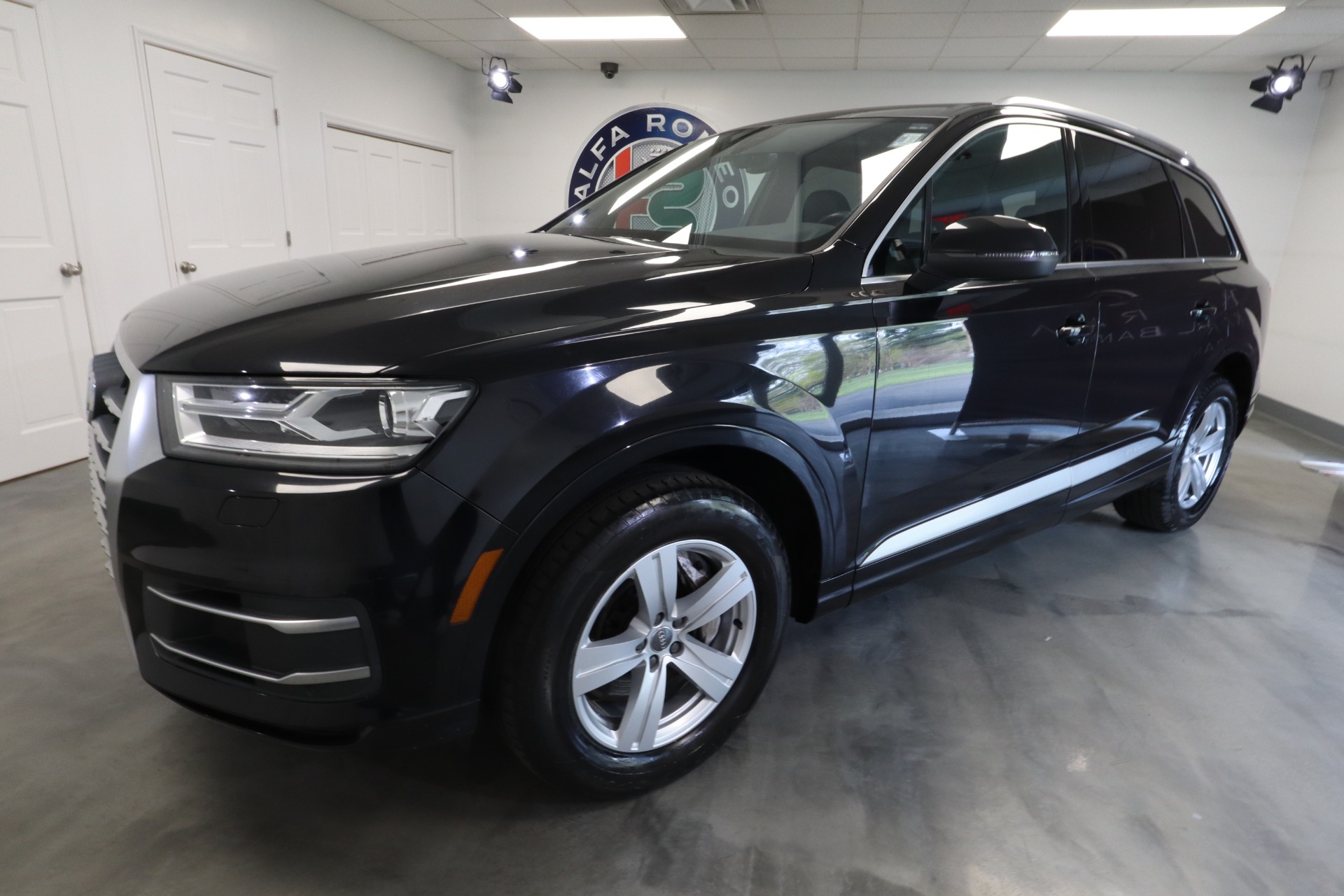 Used 2018 Audi Q7 Premium Plus with VIN WA1LHAF77JD013672 for sale in Albany, NY