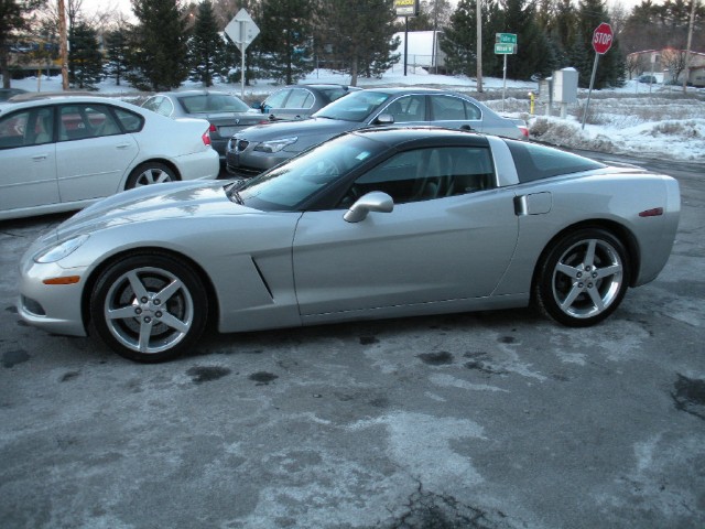 Used 2005 Machine Silver Metallic Chevrolet Corvette COUPE | Albany, NY