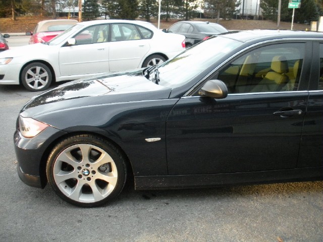 Used 2006 BMW 3 Series 330i RARE 6 speed,SPORT+PREMIUM+COLD WEATHER PKGS WITH 6 SPEED MANUAL | Albany, NY