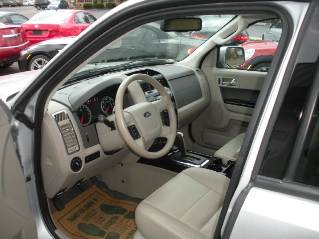 2010 Ford Escape Hybrid Limited Awd Leather Sunroof Heated
