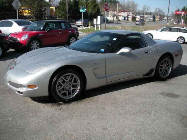 Used 2004 Machine Silver Chevrolet Corvette Z06 COLLECTOR QUALITY,LIKE NEW,PERFECT Z06 | Albany, NY