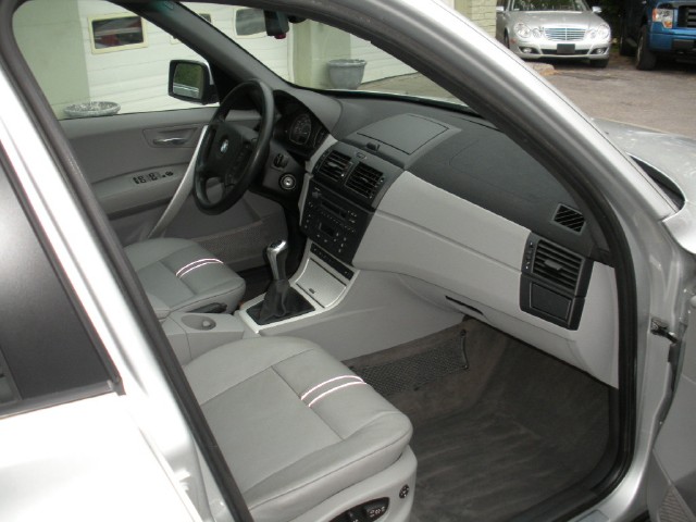 Used 2005 Titanium Silver Metallic BMW X3 3.0i RARE 6 SPEED MANUAL TRANSMISSION,PREMIUM PACKAGE,HEATED SEATS | Albany, NY