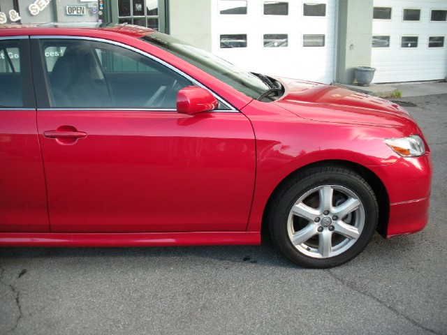 Used 2007 Barcelona Red Metallic Toyota Camry SE,VERY RARE 5 SPEED MANUAL,SUNROOF,GROUND EFFECTS | Albany, NY