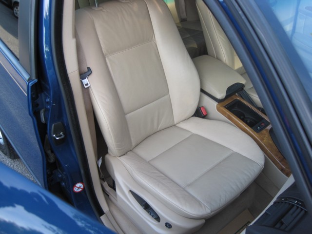 Used 2001 Blue BMW X5 3.0i SUPER CLEAN AND NICE,1 OWNER,LOCAL TRADE IN | Albany, NY
