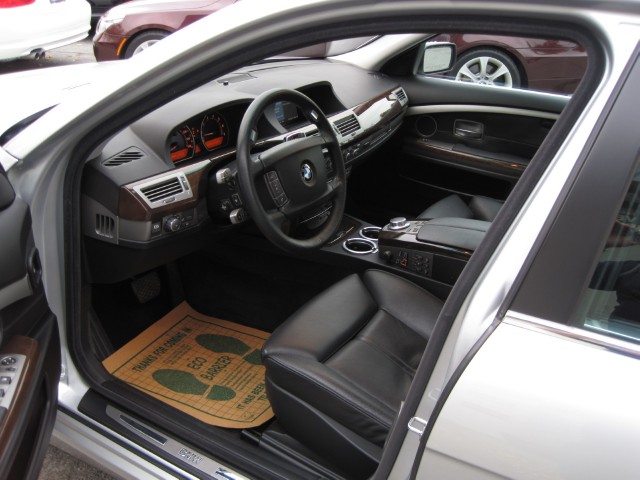 Used 2007 Titanium Silver Metallic BMW 7 Series 750Li 2 OWNERS,CONVENIENCE+LUXURY SEATING+PREMIUM SOUND PKGS,SAT RADIO+MORE | Albany, NY