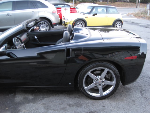 Used 2006 Black Chevrolet Corvette CONVERTIBLE LOADED,AUTOMATIC,NAVIGATION,Z51,CHROME WHEELS,HEADS-UP AND MORE | Albany, NY