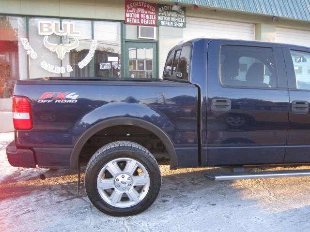 Used 2006 True Blue Clearcoat Metallic Ford F-150 FX4 4WD 4x4 LOADED,SUPER NICE AND CLEAN,LOW MILES,LEATHER,SUNROOF,CREW CAB | Albany, NY
