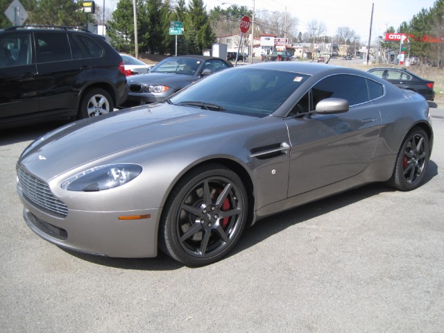 Used 2007 Tungsten Silver Aston Martin V8 Vantage COUPE,RARE 6 SPEED,LOADED WITH OPTIONS,NAVIGATION,HID XENONS,PREMIUM SOUND, | Albany, NY