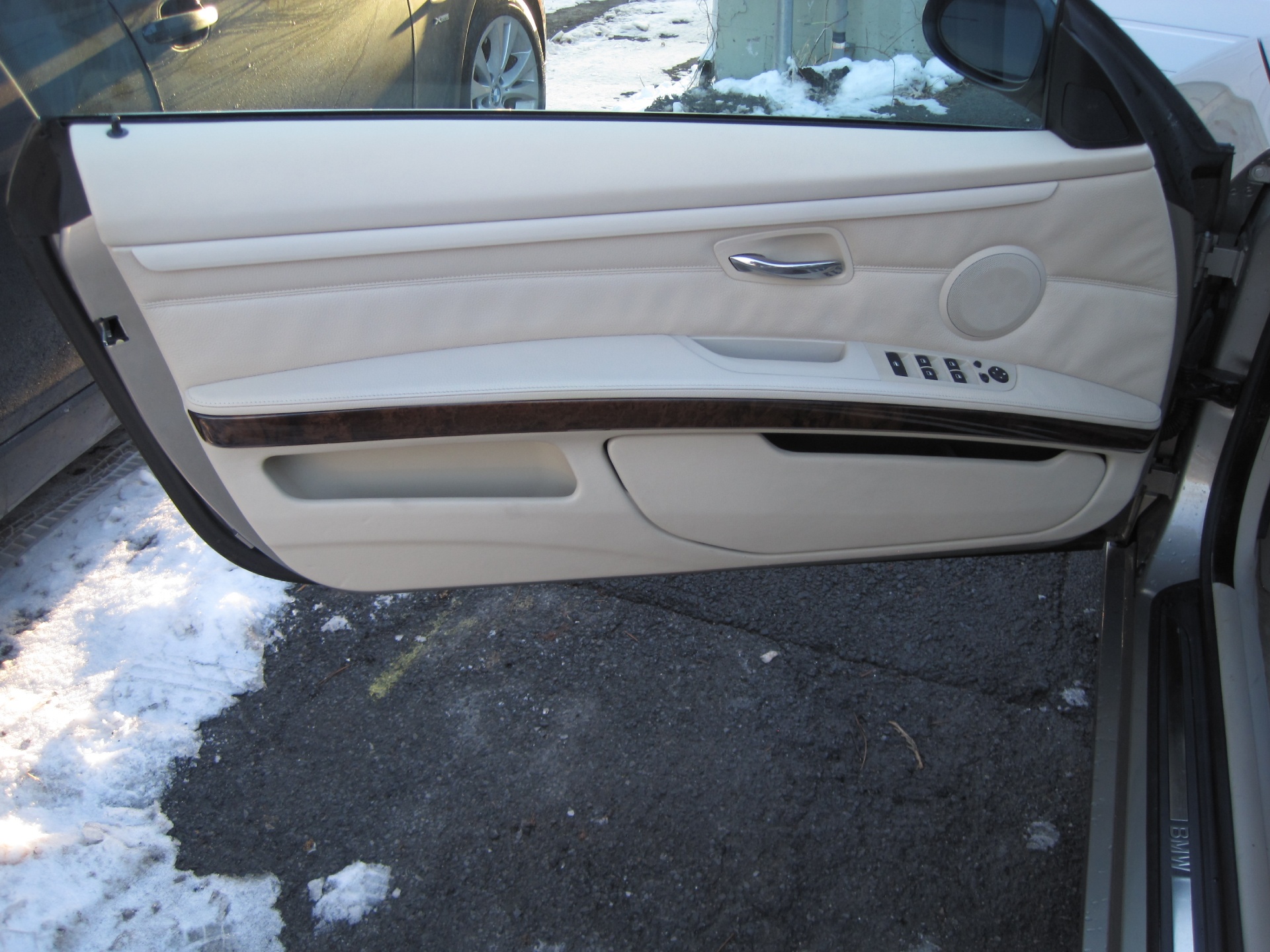 Used 2008 Platinum Bronze Metallic BMW 3 Series 328i CONVERTIBLE,NAVIGATION,PREMIUM+COLD WEATHER PKGS,1 OWNER | Albany, NY