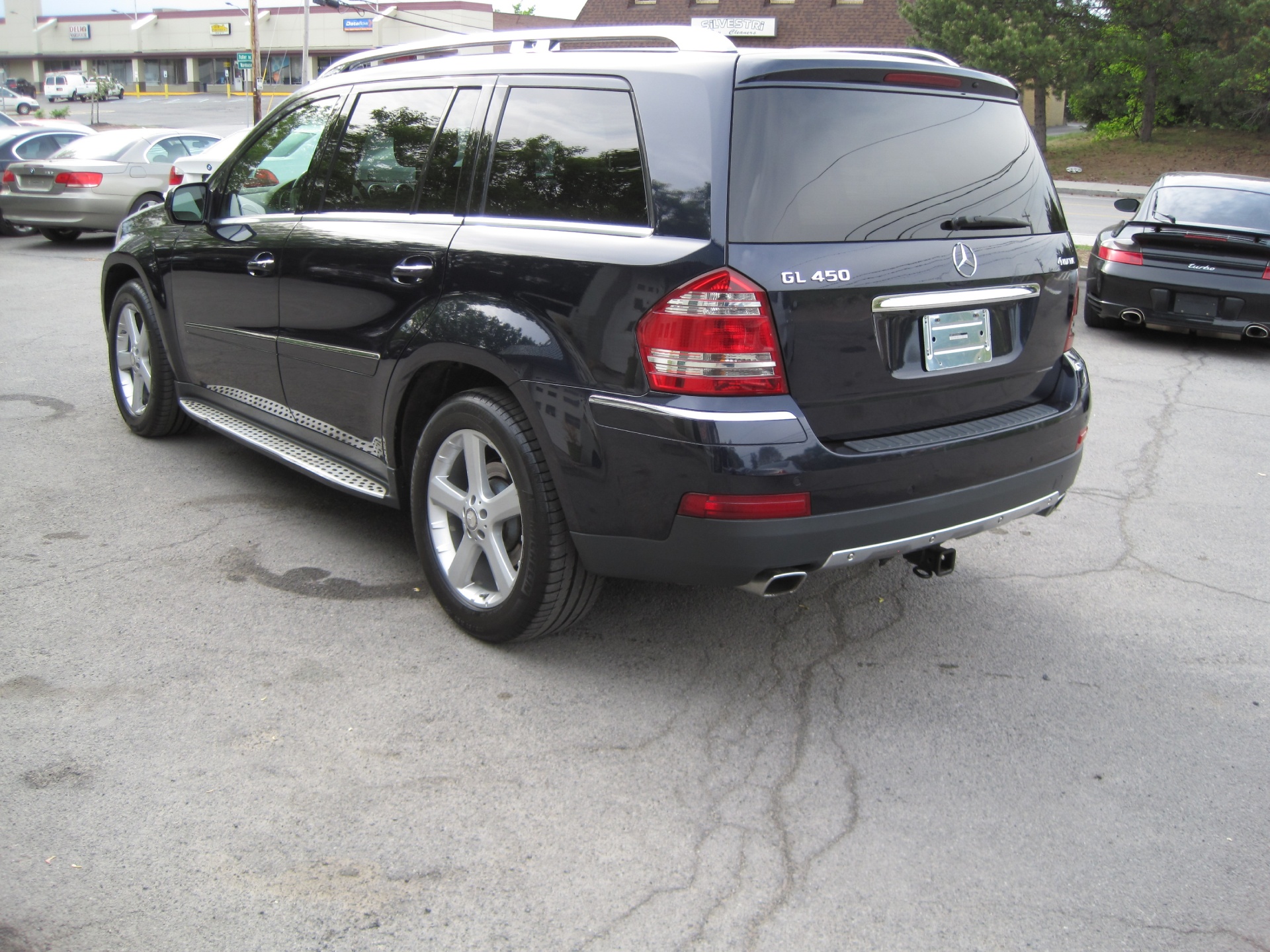 2009 Mercedes Benz Gl Class Gl450 4matic Awd Loaded Rear Tvs Entertainment Premium 02 Pkgs And More Stock 15072 For Sale Near Albany Ny Ny Mercedes Benz Dealer For Sale In Albany Ny 15072