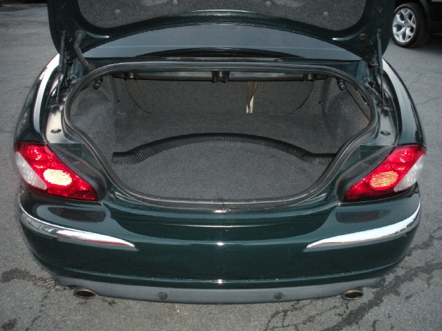 Used 2002 British Racing Green Jaguar X-Type 2.5 | Albany, NY