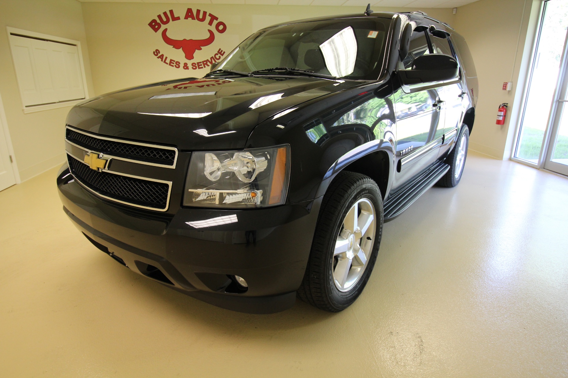 2011 Chevrolet Tahoe Lt Super Clean Loaded Leather Heated