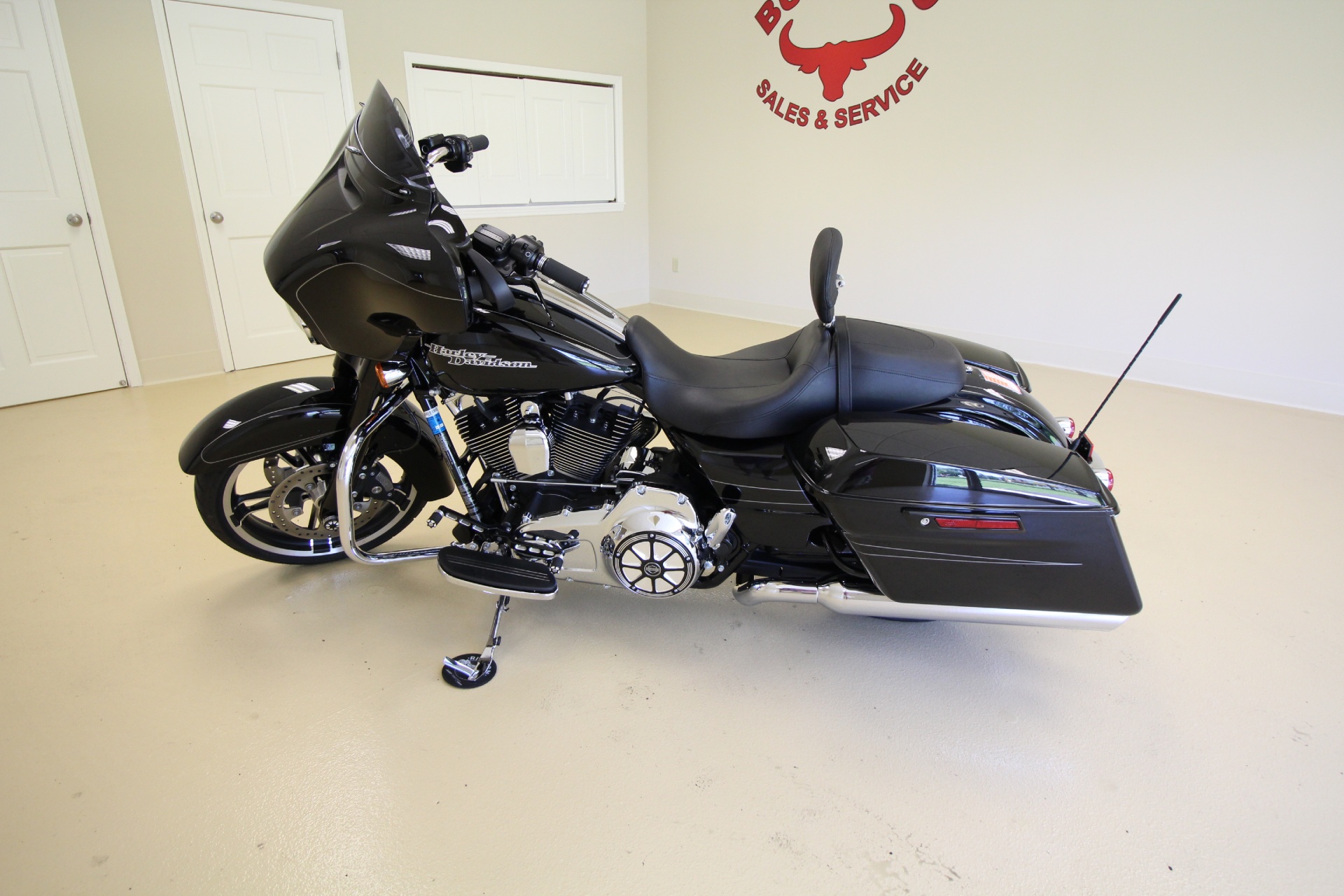 2016 Harley Davidson Streetglide Like New Navigation Color Screen Bluetooth 4000 In Upgrades Stock 16171 For Sale Near Albany Ny Ny Harley Davidson Dealer For Sale In Albany Ny 16171 Bul Auto Sales